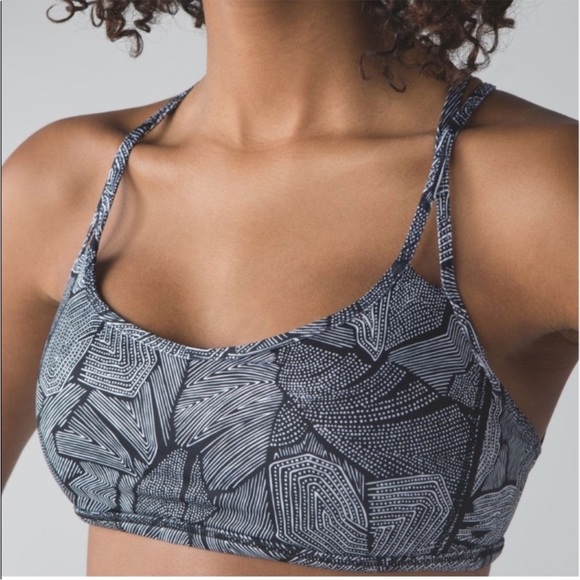 🍋lululemon Lighten Uo Bra - Picture 2 of 7